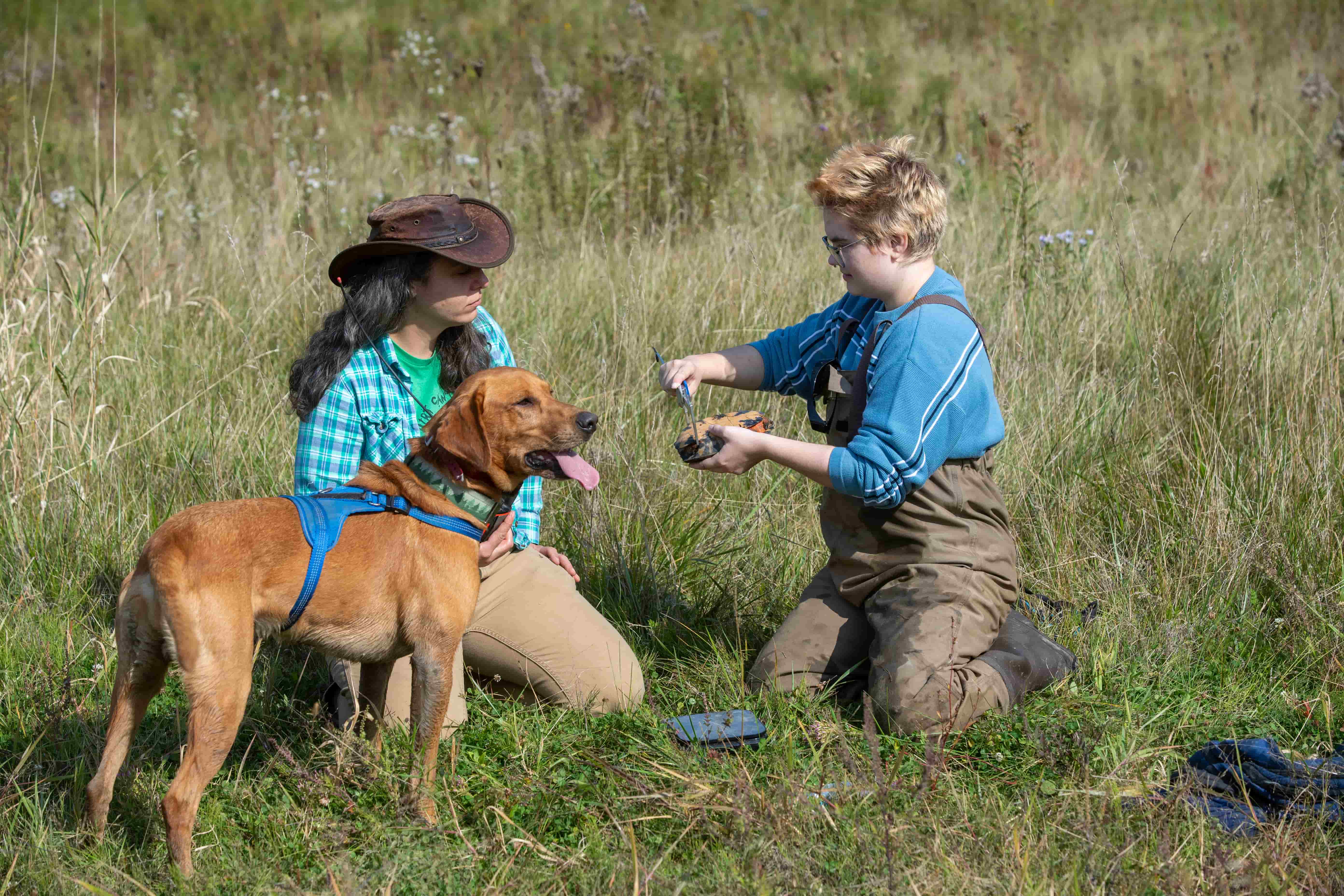 How a Wildlife Detection Dog and His Student Handlers Are Helping ...