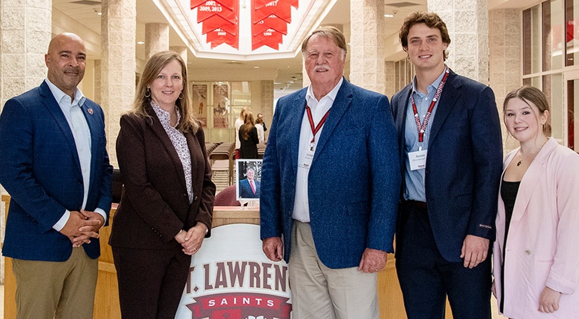 Athletics Atrium Named in Honor of W. Karpus ’68 St. Lawrence