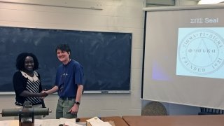 Francine Nihozeko '18