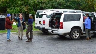 Arcadians prepare to go to Mace Chasm Farm.