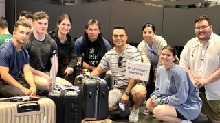 Students Arrive for their Summer Course