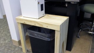 Incubator Box Stand