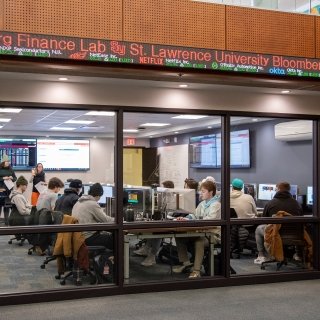 View of Bloomberg Terminal Lab