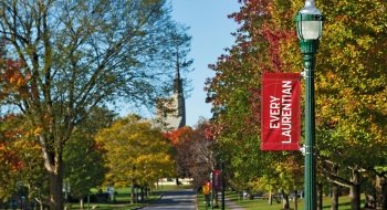Romoda Drive looking toward campuis