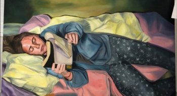 Artwork by Sophie Robie that shows Piper reading a book.