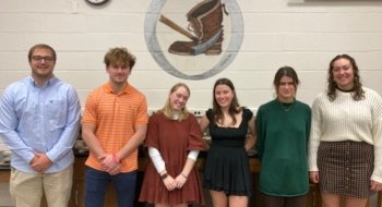 Thomas Van Tassel ’24, Max Kipp ’24, Annabella Kennedy ’24, Lauryn Pallatroni ’24, Audrey Bowman ’24 and Amanda VanSant ’24