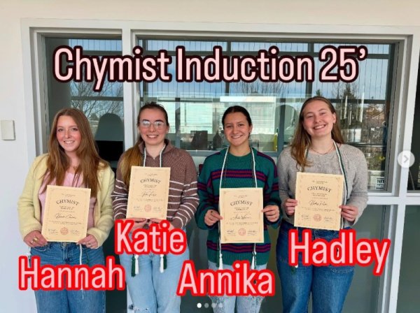 Chymist Inductees smiling