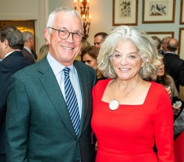 Trustees Jay Ireland '77, P'00 and Sarah Johnson '82, P'15