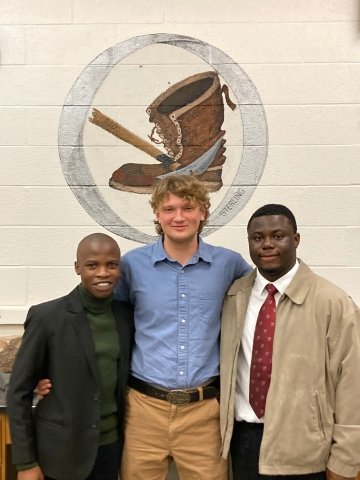 SGE inductees, Simon Mofali ’23, Eli Idec ’22 and Michael Yirenkyi ’22.