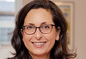 Daphne Kalotay Photo