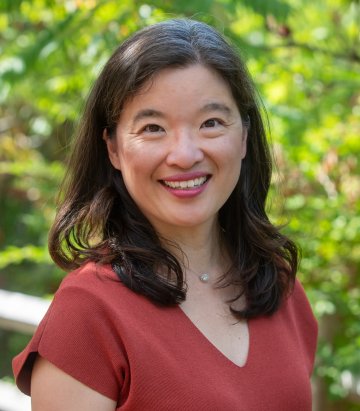 Dr. Grace Huang (cropped)