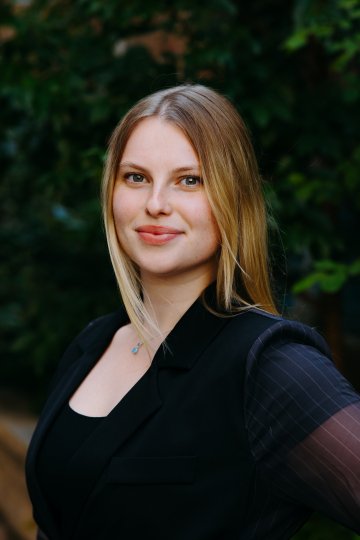 Student Intern Photo, Ksenia