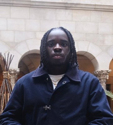 Headshot of Michael Agyekum.